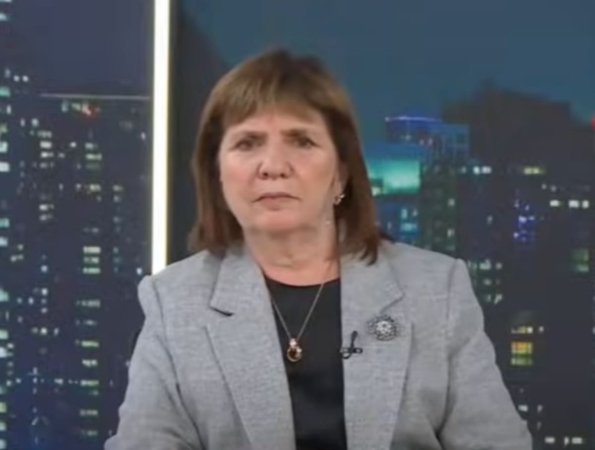 Bullrich ratificó el derecho de admisión para Toviggino en los partidos con doble hinchada