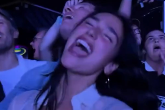 Dua Lipa fue a ver a Oasis y su fanatismo se volvió viral