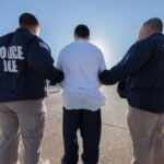 Es cubano, recibió una orden de deportación y ahora deberá pagar una multa de US$690 mil por continuar en EE.UU.