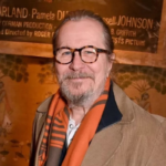 Gary Oldman fue reconocido como caballero por el rey Carlos III: qué significa este título