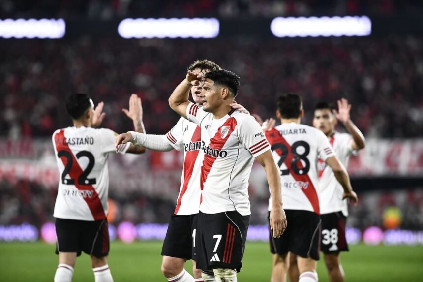 Golazo de Salas para darle la ventaja a River ante Platense: gran jugada, doble pared y definición de "9"