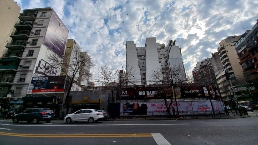 Subastan un terreno en una esquina clave de la ciudad de Buenos Aires