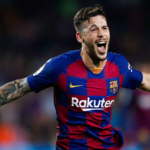 Un exfutbolista del Barcelona quedó internado luego de que un perro le mordiera los genitales