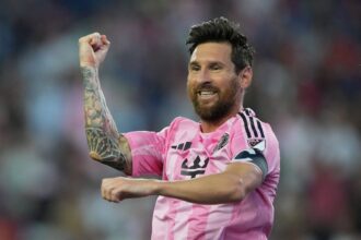 Un regalo y una corrida: dos goles de Messi para batir otro récord y darle el triunfo de Inter Miami