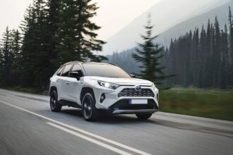 En Estados Unidos: cuál es el precio de un Toyota RAV4 en agosto 2025