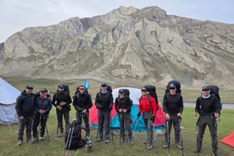 Hito histórico: una cordada del Ejército hizo cumbre por primera vez en el Himalaya