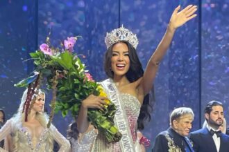 La nueva Miss Universo República Dominicana conmovió a todo un país con un vestido en honor a su madre