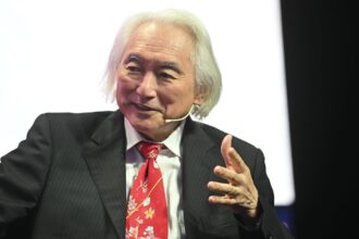 Michio Kaku: “La internet del futuro será mental y transformará la economía global”
