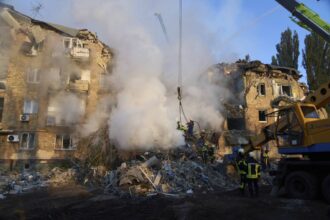 Rusia lanzó un enorme bombardeo contra Kiev que llegó hasta el centro de la ciudad: al menos 15 muertos