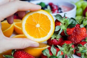 Siete frutas que contienen más vitamina C que las naranjas y seguro no lo sabías