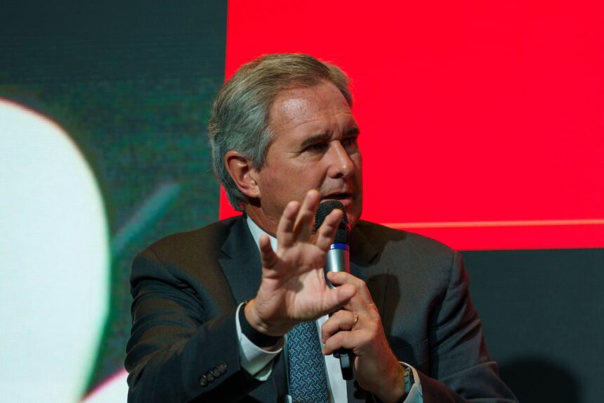 El Gobierno explicó por qué decidieron intervenir el dólar y cómo se preparan para la reacción del mercado tras las elecciones