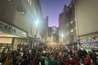 Estudiantes tomaron la facultad de Filosofía y Letras en rechazo al veto a la ley de financiamiento universitario