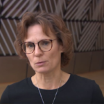 La Unión Europea decidió prorrogar otra vez una norma antideforestación para los productos del campo