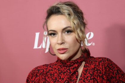 La impactante decisión de Alyssa Milano: “Me desprendo del cuerpo que fue sexualizado y abusado”