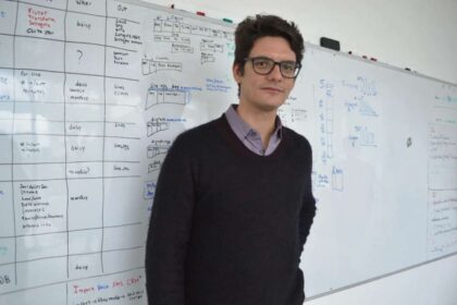 Murió Matías Travizano, el físico y emprendedor que ayudó a Milei a llegar a Silicon Valley