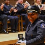 Quién es Mary King, la primera dominicana en convertirse en jefa de policía en Nueva York: “No hay límites”