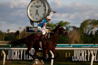 De una Polla de Potrillos perdida casi en el disco a un Jockey Club con el sustituto perfecto