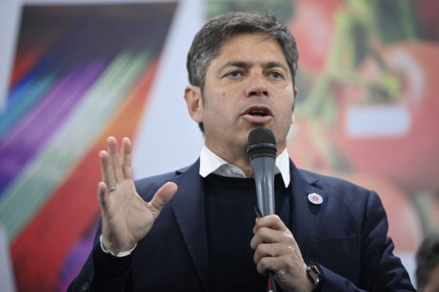 Kicillof cuestionó la intervención del JP Morgan en el mercado para frenar el dólar