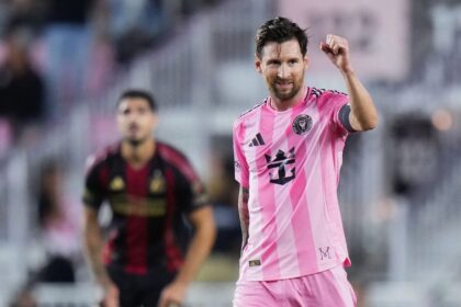 Messi hizo un doblete (y una gran asistencia) y se acerca a la meta de ser el máximo goleador de la MLS