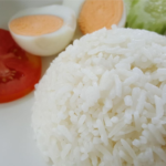 Por qué no hay que guardar el arroz cocinado para el día siguiente