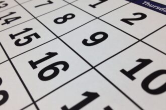 Qué día es feriado, ¿el viernes 10 o el domingo 12 de octubre?