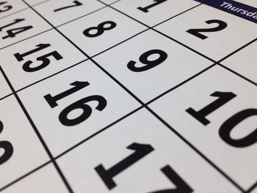 Qué día es feriado, ¿el viernes 10 o el domingo 12 de octubre?