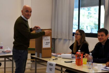 Tras su frustrada candidatura, Espert fue a votar y se negó a hablar del caso Fred Machado