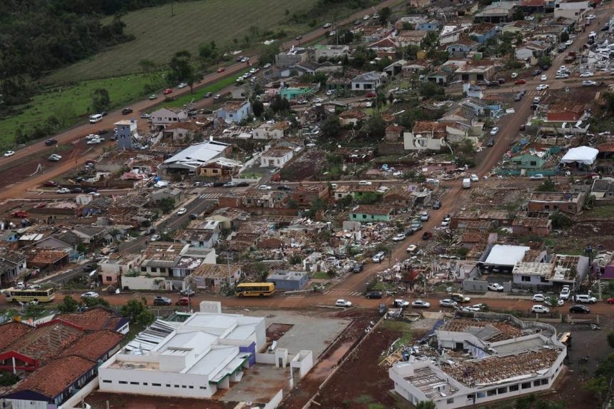 Devastación en Brasil: un tornado golpea el sur del país y deja al menos seis muertos y 750 heridos