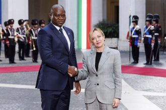 El arresto de un exgeneral en Libia reaviva un escándalo en Italia que incomoda a Meloni