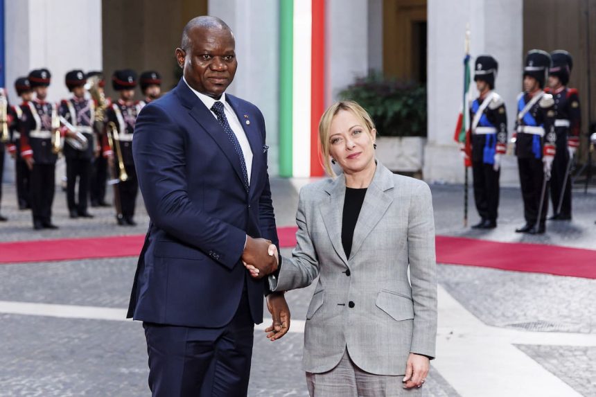 El arresto de un exgeneral en Libia reaviva un escándalo en Italia que incomoda a Meloni