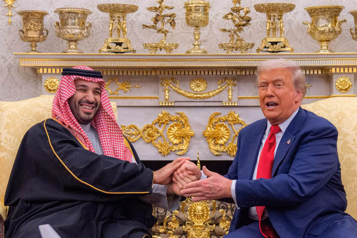 Tres razones por las que Trump encendió la alarma en su reunión con el príncipe-dictador saudita
