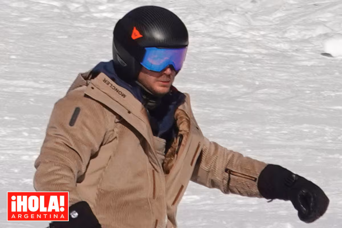 El hijo de Carolina de Mónaco. Las fotos de Pierre Casiraghi y su familia durante sus vacaciones bajo cero en Saint-Moritz