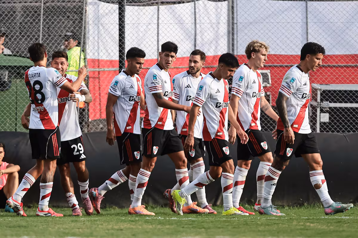 River le ganó a Barracas y a la polémica: no le dieron un penal pero convirtió vía Quinteros-Montiel