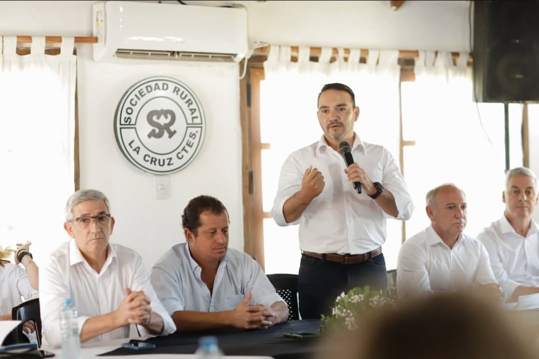Valdés se reunió con representantes de la Asociación de Sociedades Rurales de Corrientes