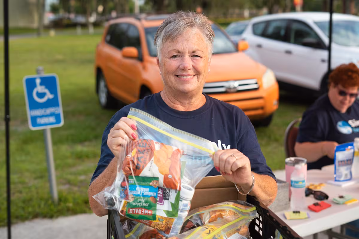 Dónde entregan comida gratis en Florida en la semana del 2 al 7 de febrero de 2026
