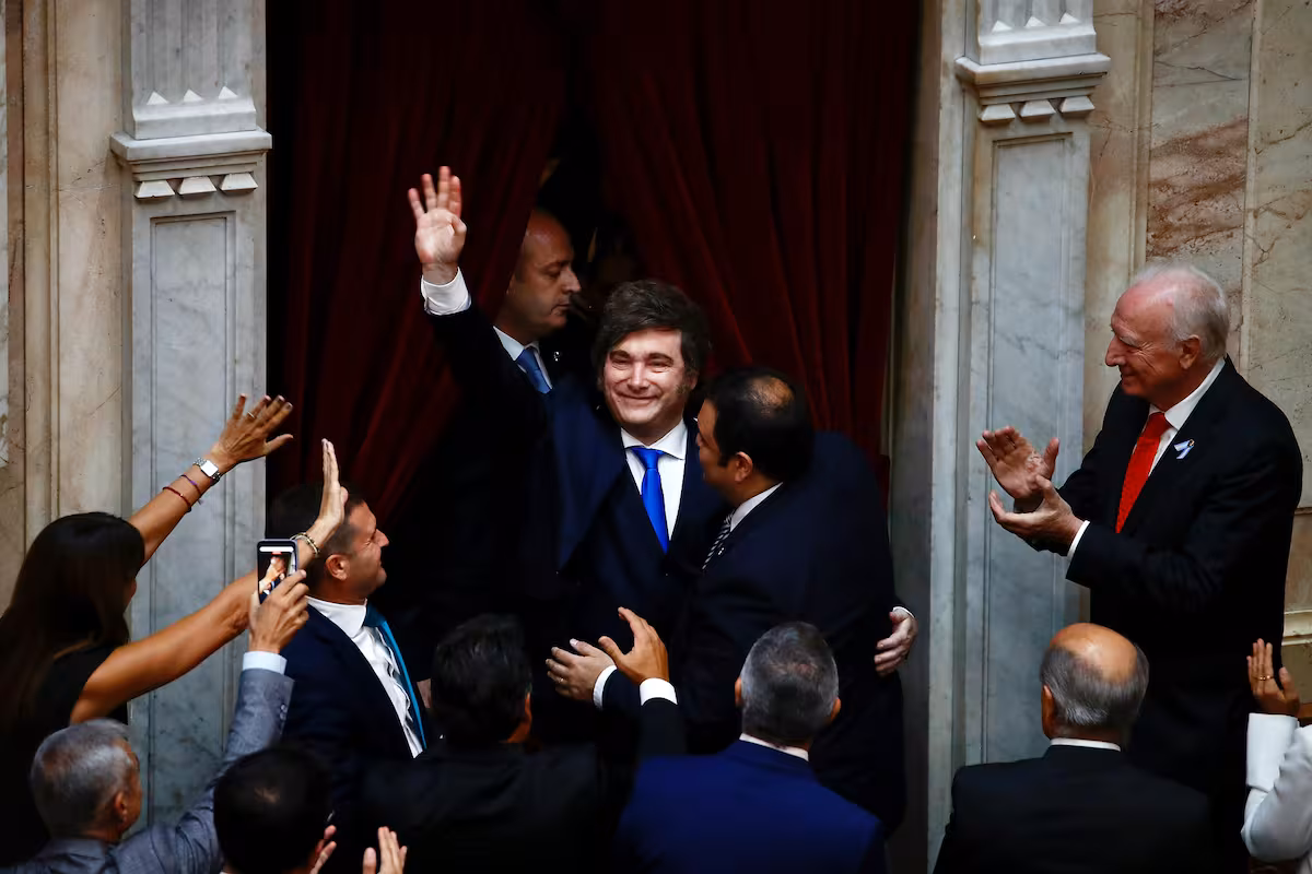 Bullying anti-K: Milei conectó el respirador