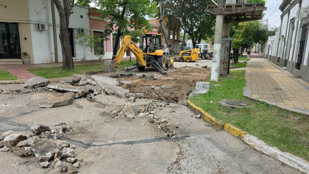Avanza el plan de bacheo en calle General Velazco: piden circular con precaución