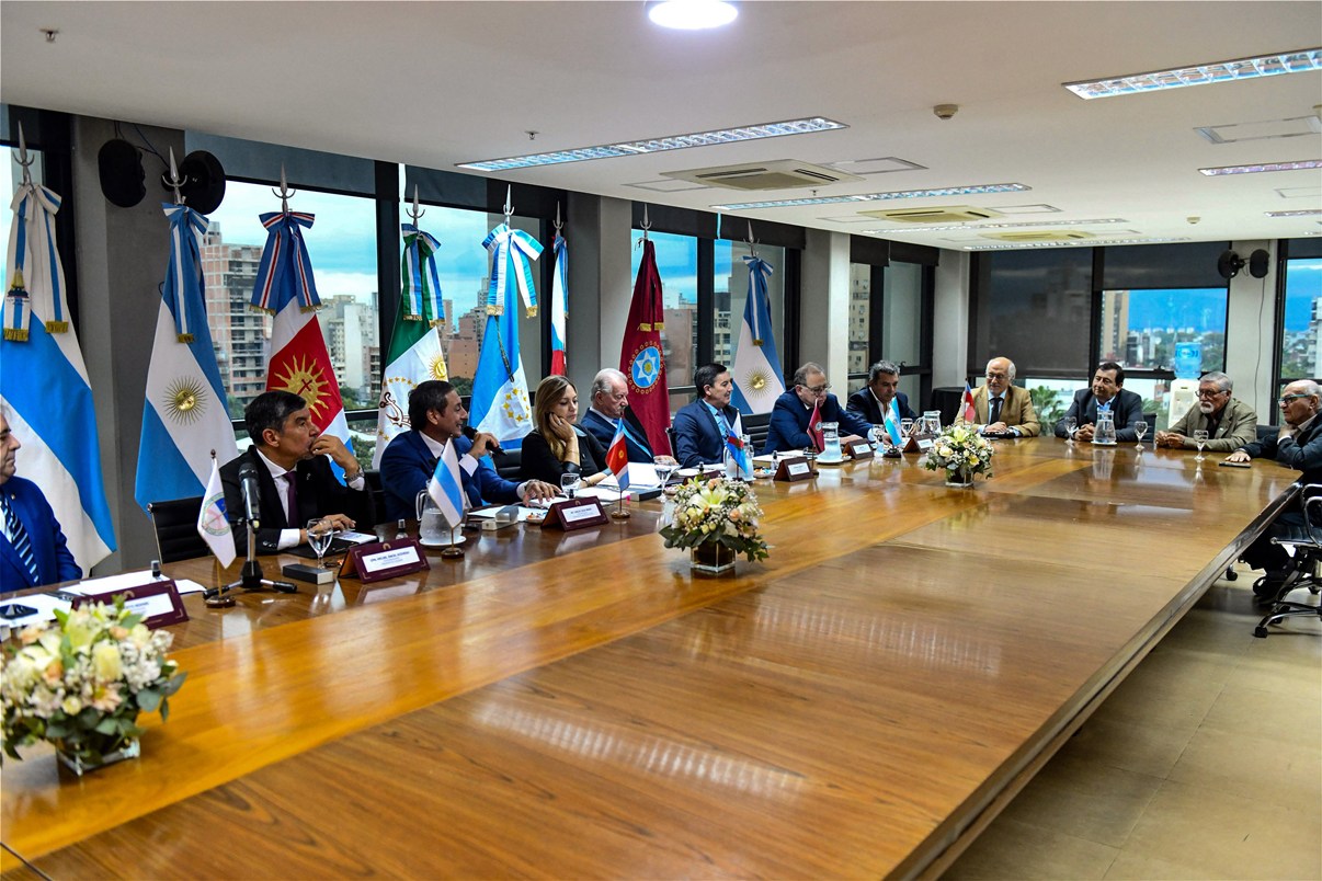 Límites de Isla Apipé, Tarifa Eléctrica y corredor Belgrano en temario del Parlamento Norte Grande